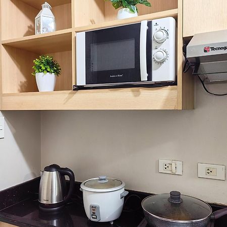 La Verti Residences Staycation Манила Экстерьер фото