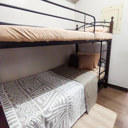 La Verti Residences Staycation Манила Экстерьер фото
